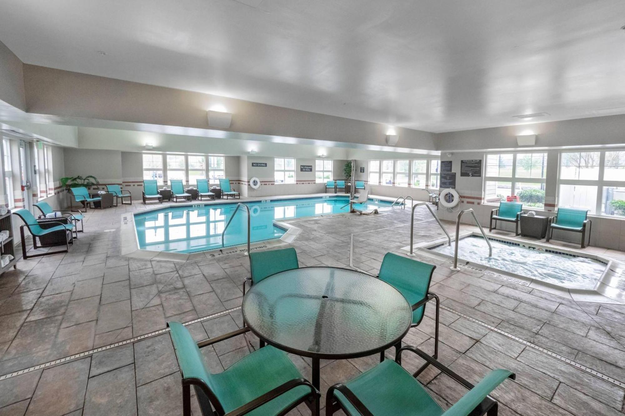 Residence Inn by Marriott Hazleton Esterno foto