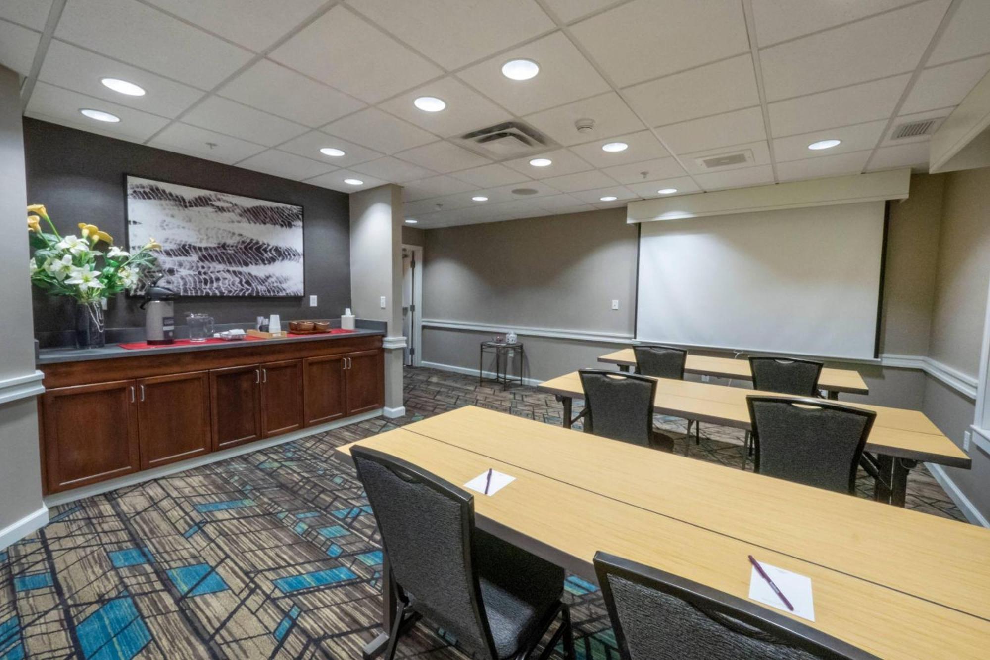 Residence Inn by Marriott Hazleton Esterno foto